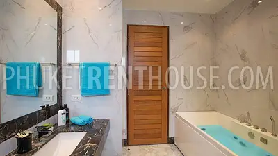 RAW21598: Bali Style Villa with 5 bedrooms in Rawai. Фото #10