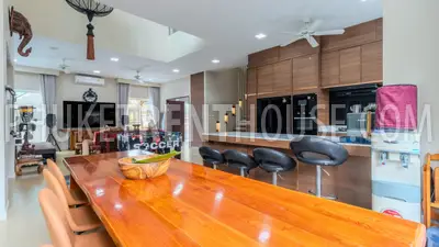 RAW22886: Exclusive 10-Bedroom Seaview Villa in Rawai, Phuket. Photo #2