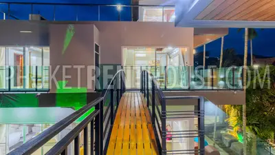 RAW22886: Exclusive 10-Bedroom Seaview Villa in Rawai, Phuket. Photo #35