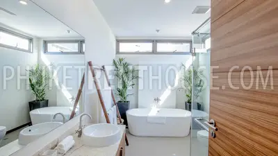 RAW22889: Private 2-Bedroom Villa with Pool in Rawai, Phuket. Photo #4