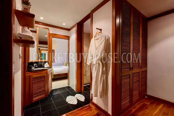 SUR22891: Sea View 5-bedroom Thai Villa with 12m Pool on Surin Hill. Fotoğraf #32