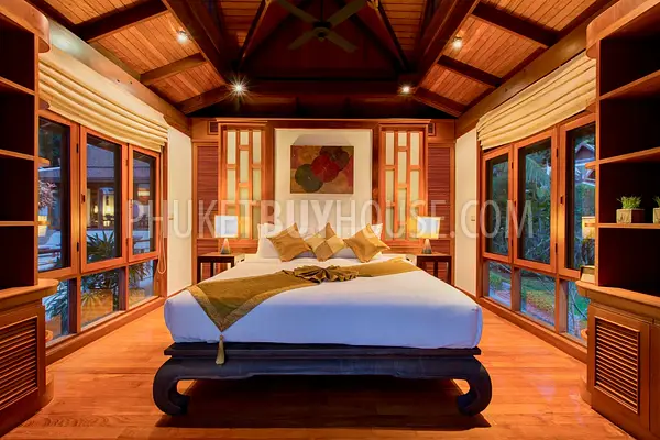 SUR22891: Sea View 5-bedroom Thai Villa with 12m Pool on Surin Hill. Fotoğraf #44