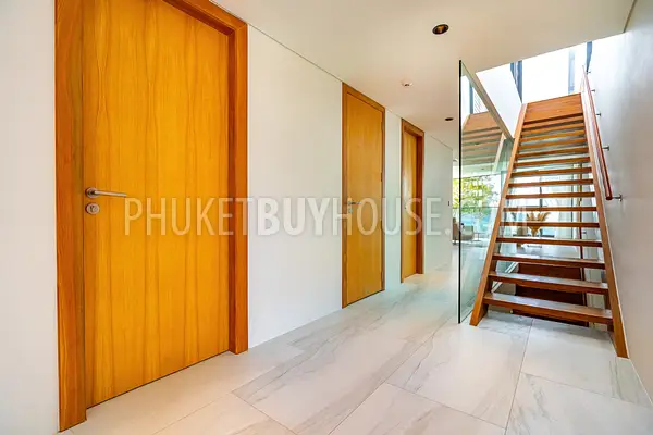 PAT22895: Sea View Penthouse with Private Rooftop Terrace Near Patong. 照片 #20
