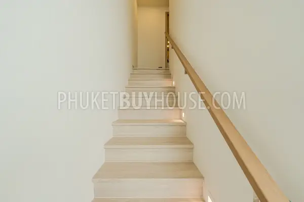 BAN7052: Luxury 2-Bedroom Duplex in Bang Tao. Photo #16