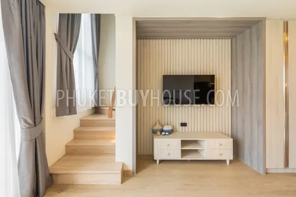 BAN7052: Luxury 2-Bedroom Duplex in Bang Tao. Photo #2