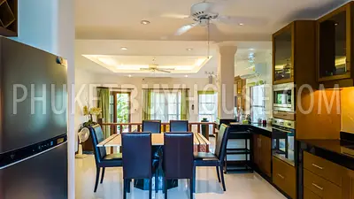 LAG22897: Spacious 3-Bedroom Lake Area Townhouse with Large Pool, Garden, and Private Parking. 照片 #32