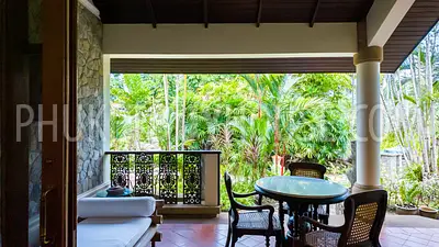LAG22897: Spacious 3-Bedroom Lake Area Townhouse with Large Pool, Garden, and Private Parking. 照片 #4