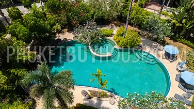 LAG22897: Spacious 3-Bedroom Lake Area Townhouse with Large Pool, Garden, and Private Parking. 照片 #43