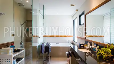 LAG6874: 4-Bedroom Balinese-Style Villa with Private Pool Near Bang Tao Beach, Laguna. Photo #12