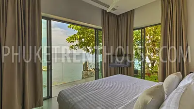 KAT8422: An Ocean Front Luxury 8 Bedroom Villa in 5 minute walk to Kata Beach. Photo #18