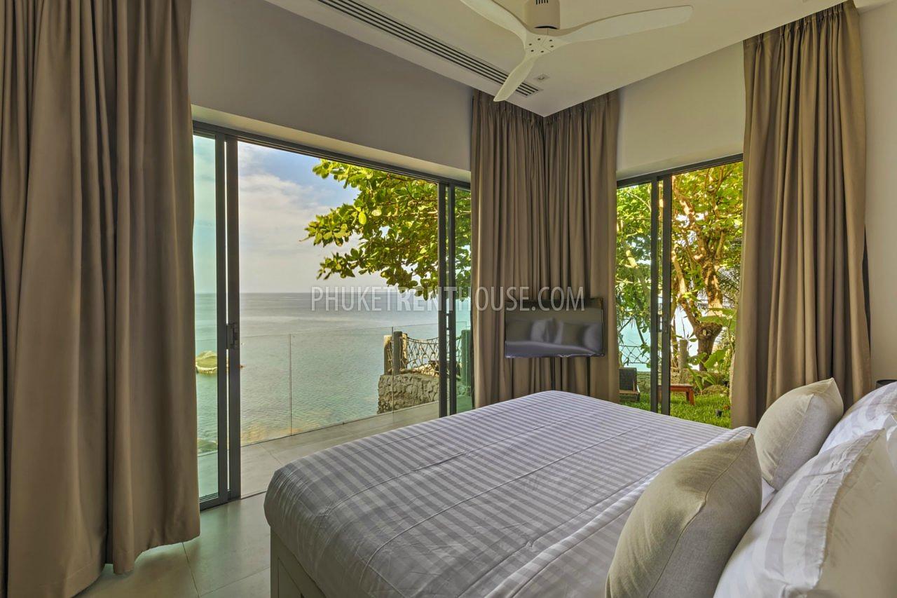 KAT8422: An Ocean Front Luxury 8 Bedroom Villa in 5 minute walk to Kata Beach. Photo #18