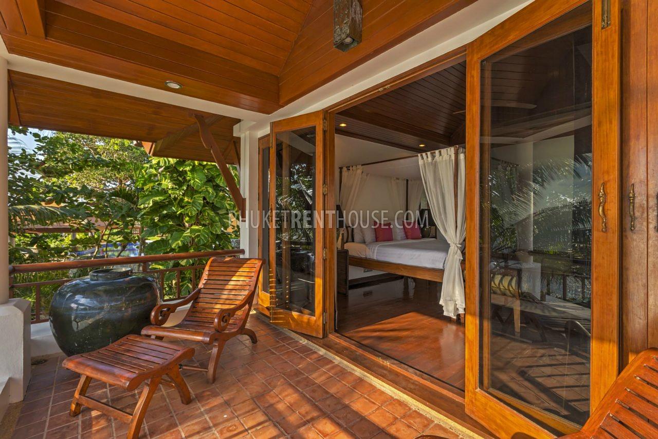 KAT8422: An Ocean Front Luxury 8 Bedroom Villa in 5 minute walk to Kata Beach. Photo #24
