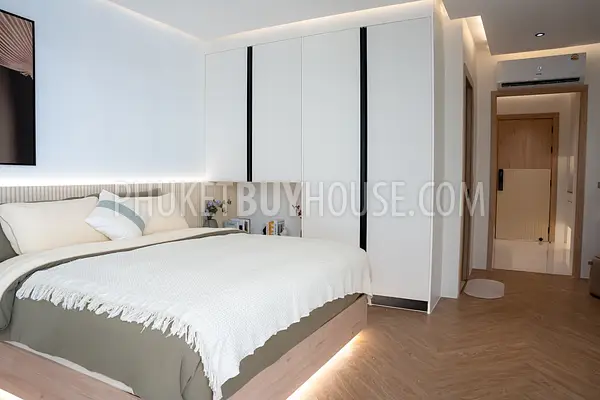 BAN22772: 1-Bedroom Hotel-Style Residence Near Bang Tao Beach with Five-Star Facilities and High ROI Potential. Photo #7