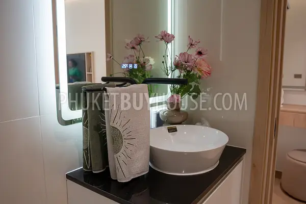 BAN22772: 1-Bedroom Hotel-Style Residence Near Bang Tao Beach with Five-Star Facilities and High ROI Potential. Photo #20