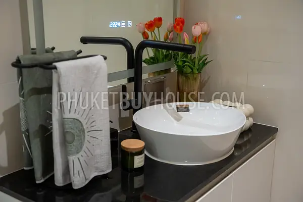BAN22772: 1-Bedroom Hotel-Style Residence Near Bang Tao Beach with Five-Star Facilities and High ROI Potential. Photo #17
