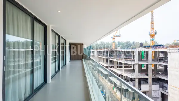 LAY22775: 3-bedroom residence offering 138 sq.m of refined living space just steps from Layan beach. Fotoğraf #6