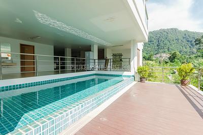 PAT8493: 1 Bedroom Seaview & Mountain View Apartment in Patong. 照片 #1