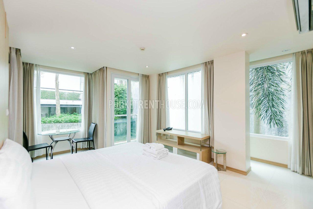 PAT8493: 1 Bedroom Seaview & Mountain View Apartment in Patong. Photo #10