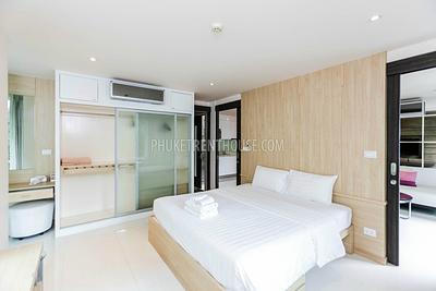 PAT8493: 1 Bedroom Seaview & Mountain View Apartment in Patong. Photo #12