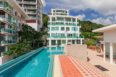 PAT8493: 1 Bedroom Seaview & Mountain View Apartment in Patong. Photo #4