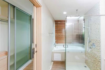 PAT8494: Two Bedroom Apartment with Jacuzzi in Patong. Photo #20