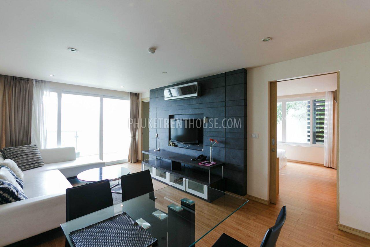 PAT8494: Two Bedroom Apartment with Jacuzzi in Patong. Photo #14