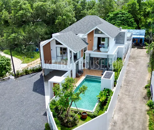 BAN22777: Expansive 7 Bedroom Villa With Large Pool, Premium Finishes and Prime Location Near Layan and Bang T. Photo #2