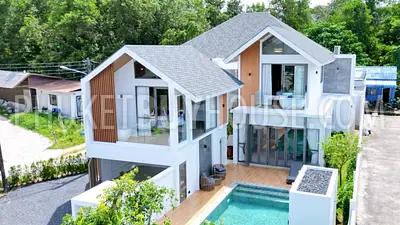 BAN22777: Expansive 7 Bedroom Villa With Large Pool, Premium Finishes and Prime Location Near Layan and Bang T. Fotoğraf #4