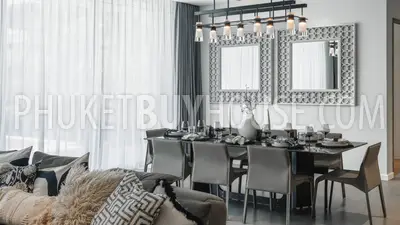 BAN7290: 4 Bedroom Villa with Expansive Greenery, Modern Architecture and Exceptional Facilities in Bangtao. Fotoğraf #10