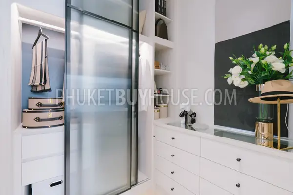 BAN21868: Two Bedroom Condominium Close To Bang Tao Beach. Photo #23