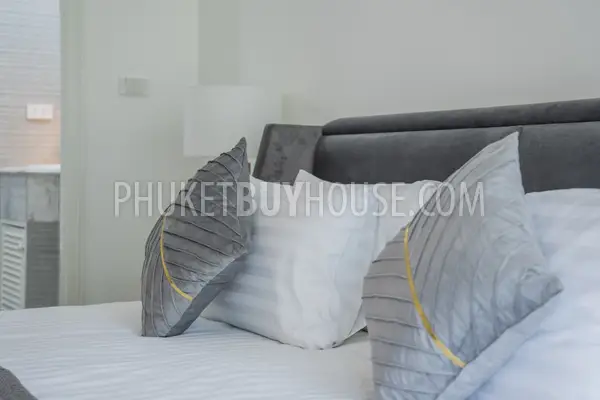 LAG22782: Spacious 2-Bedroom Apartment Surrounded by Tropical Gardens Near Bang Tao Beach. Photo #9