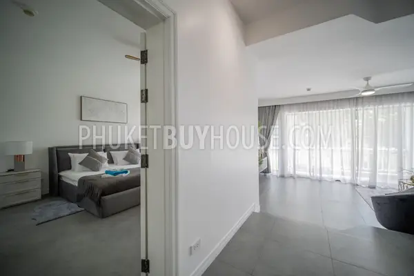 LAG22782: Spacious 2-Bedroom Apartment Surrounded by Tropical Gardens Near Bang Tao Beach. Photo #14