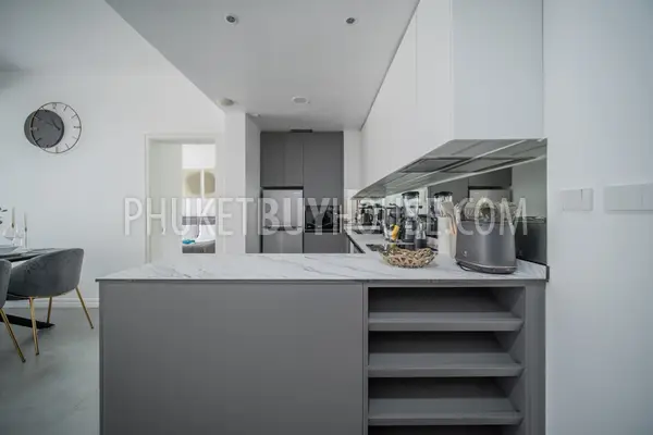 LAG22782: Spacious 2-Bedroom Apartment Surrounded by Tropical Gardens Near Bang Tao Beach. Photo #11
