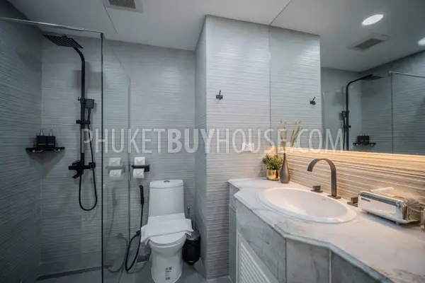 LAG22782: Spacious 2-Bedroom Apartment Surrounded by Tropical Gardens Near Bang Tao Beach. Photo #20