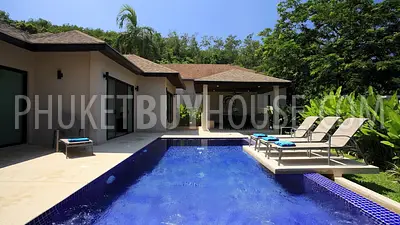 NAI5495: Exclusive 4 Bedroom Pool Villa Near Nai Harn Beach. Photo #17
