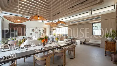 KAT22627: Elegant Double Master Bedroom Villa with Expansive Indoor-Outdoor Living in Kata. Fotoğraf #43