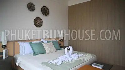 KAT22627: Elegant Double Master Bedroom Villa with Expansive Indoor-Outdoor Living in Kata. Fotoğraf #19