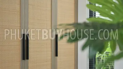 KAT22627: Elegant Double Master Bedroom Villa with Expansive Indoor-Outdoor Living in Kata. Fotoğraf #30