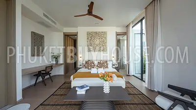 KAT22627: Elegant Double Master Bedroom Villa with Expansive Indoor-Outdoor Living in Kata. Fotoğraf #12