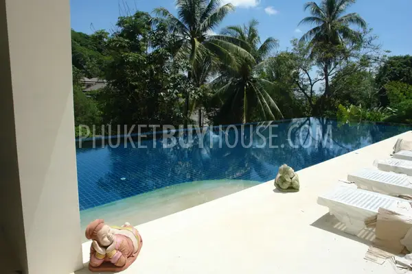 KAR1920: Wonderful ocean view apartment in the heart of Karon Beach. Photo #1
