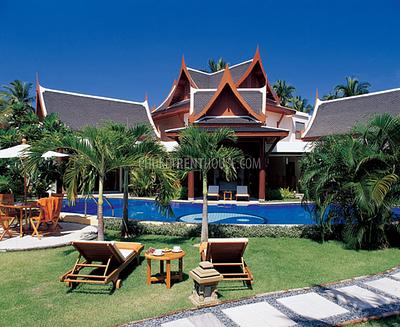 BAN10115: 8 Bedrooms Luxury Villa next to Bang Tao beach with full service. Photo #14