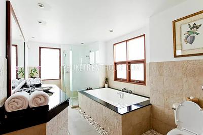 BAN10115: 8 Bedrooms Luxury Villa next to Bang Tao beach with full service. Photo #22