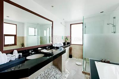 BAN10115: 8 Bedrooms Luxury Villa next to Bang Tao beach with full service. Photo #23