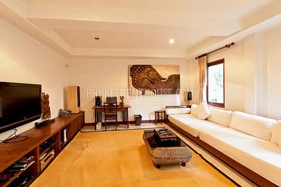 BAN10115: 8 Bedrooms Luxury Villa next to Bang Tao beach with full service. Photo #31