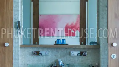 BAN10141: Luxury 2 Bedroom Penthouse right on BangTao Beach. Fotoğraf #5