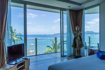 BAN10141: Luxury 2 Bedroom Penthouse right on BangTao Beach. Photo #10