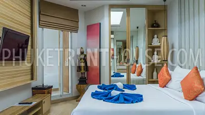 BAN10141: Luxury 2 Bedroom Penthouse right on BangTao Beach. Fotoğraf #35