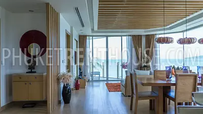 BAN10141: Luxury 2 Bedroom Penthouse right on BangTao Beach. Fotoğraf #38