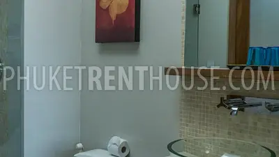 BAN10141: Luxury 2 Bedroom Penthouse right on BangTao Beach. Fotoğraf #31