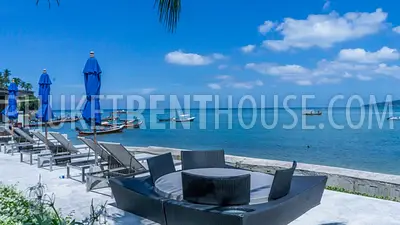 BAN10141: Luxury 2 Bedroom Penthouse right on BangTao Beach. Fotoğraf #48
